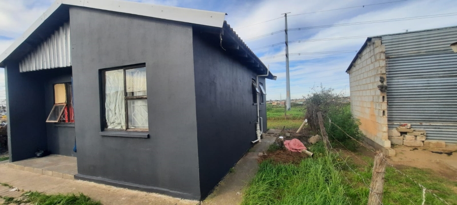2 Bedroom Property for Sale in Bethelsdorp Eastern Cape